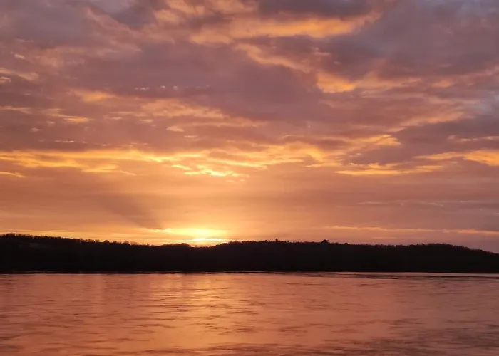 La Roche D'anjou Saint-Mathurin (Maine-et-Loire)