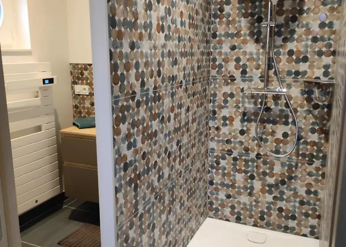 La Roche D'anjou * Saint-Mathurin (Maine-et-Loire)