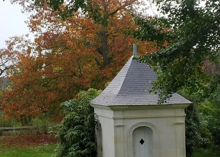 Konukevi La Roche D'anjou *